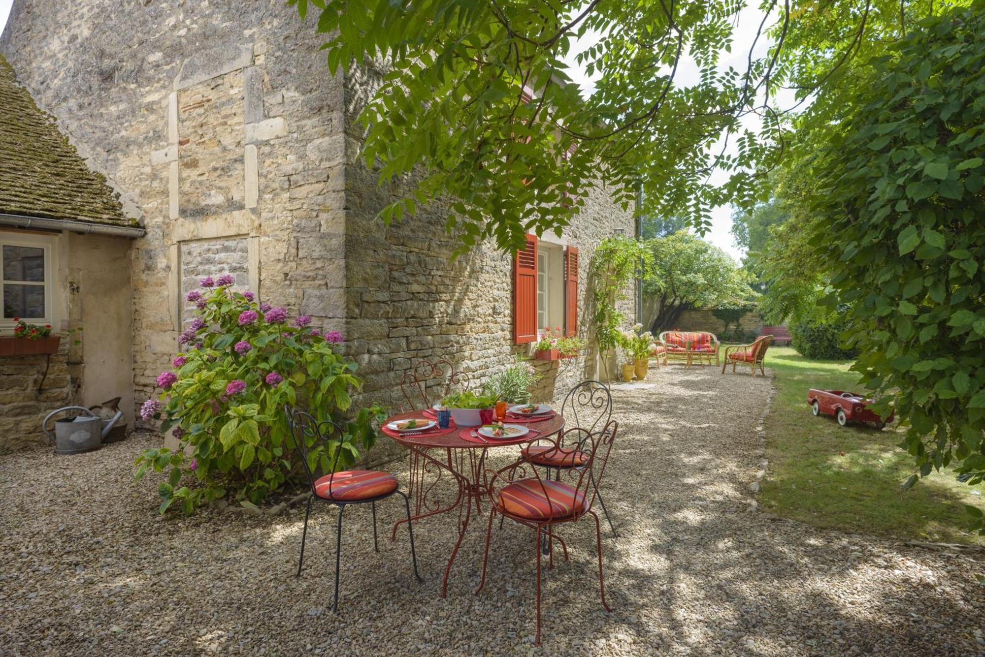 Maison Le Village - Maison D'Hotes Montagny-les-Beaune Bilik gambar